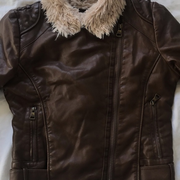 Women’s 14/16 Brown and Tan Steve Madden Jacket - Picture 2 of 4
